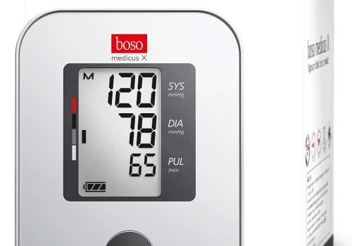 מד לחץ דם דיגיטלי לזרוע Boso Medicus X בוסו – תפעול כפתור אחד, צג גדול וזיהוי הפרעות קצב (22–32 ס״מ)
